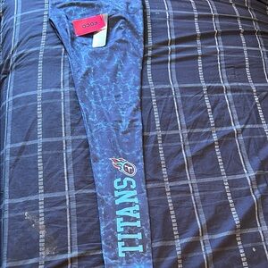 Tennessee Titans Blue Leggings. foco NFL TEAM size Medium